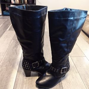 Torrid black knee high boots sz 9